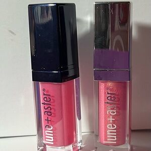 Lune+aster - VITAMIN C+E
LIP GLOSS Duo - (both new, unused)💄💄